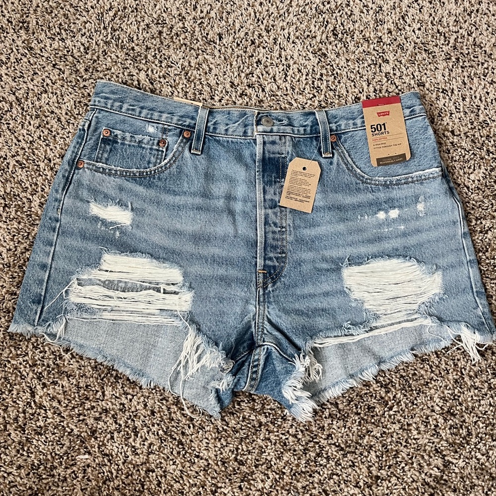Levi's Women's Ripped Jean Shorts - Light Blue